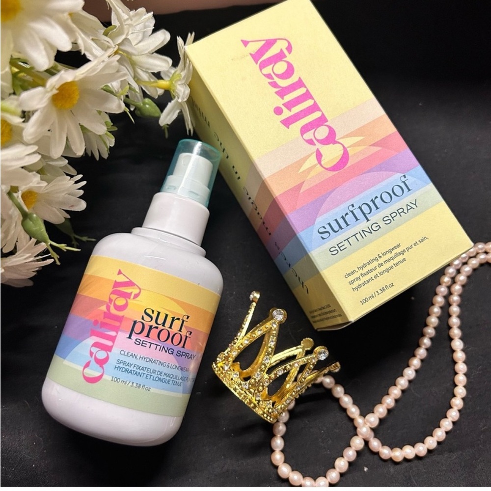 BNIB CALIRAY Surfproof Hydrating Setting Spr4y!